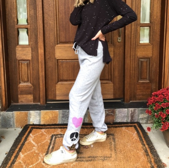 Joggers - Picture 3 of 4